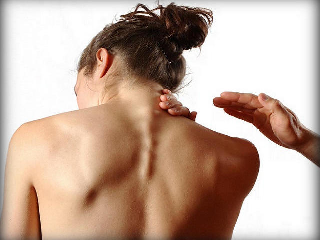The collar zone of the back - the withers on the neck: training and a set of exercises from Anna Kurkurina - video. How to get rid of the withers on the neck at home with exercises, massage, medication, surgically and folk remedies?