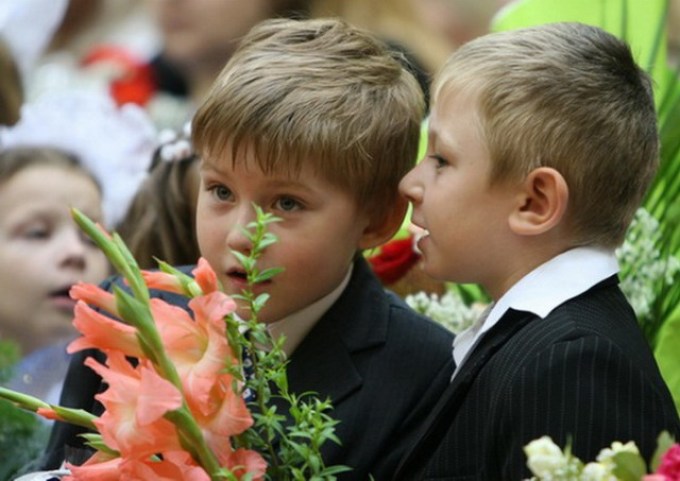 Boys are also ceremonial and elegant