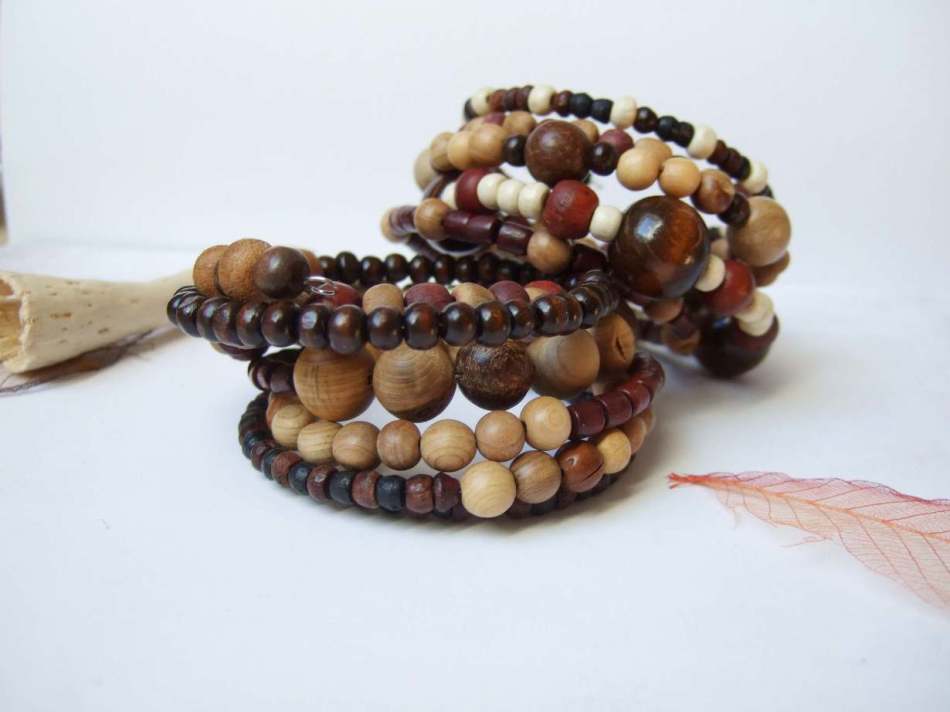 Wooden bracelets in ethno-style