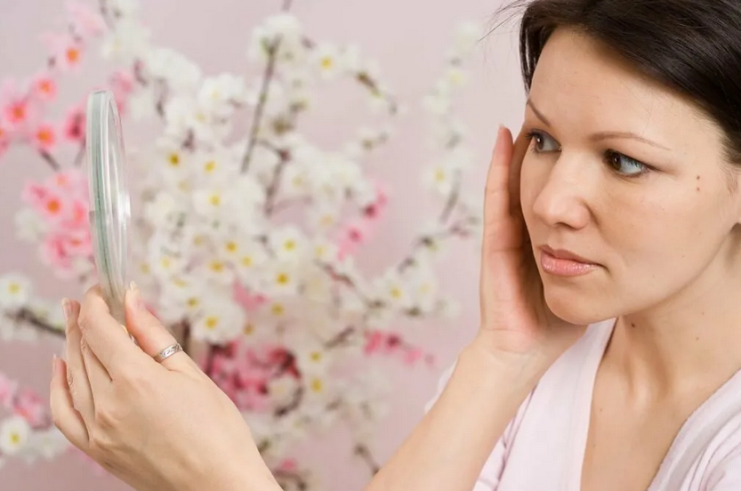 Antecedentes hormonales en mujeres con menopausia