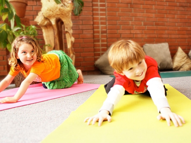 Yoga pour enfants pour les débutants: poses, exercices, avantages. Yoga de santé pour enfants et Hatha Yoga: exercices, vidéo