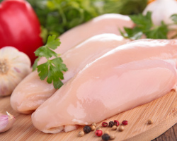 Secrets et caractéristiques de la cuisson de poitrine de poulet: recettes de cuisson, photo, vidéo. Comment faire cuire correctement la poitrine de poulet, comment laisser les filets de poulet: conseils et recommandations. Combien est cuit de la poitrine de poulet?