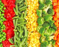 Les avantages et les dommages des légumes surgelés. Quels légumes peuvent être congelés?