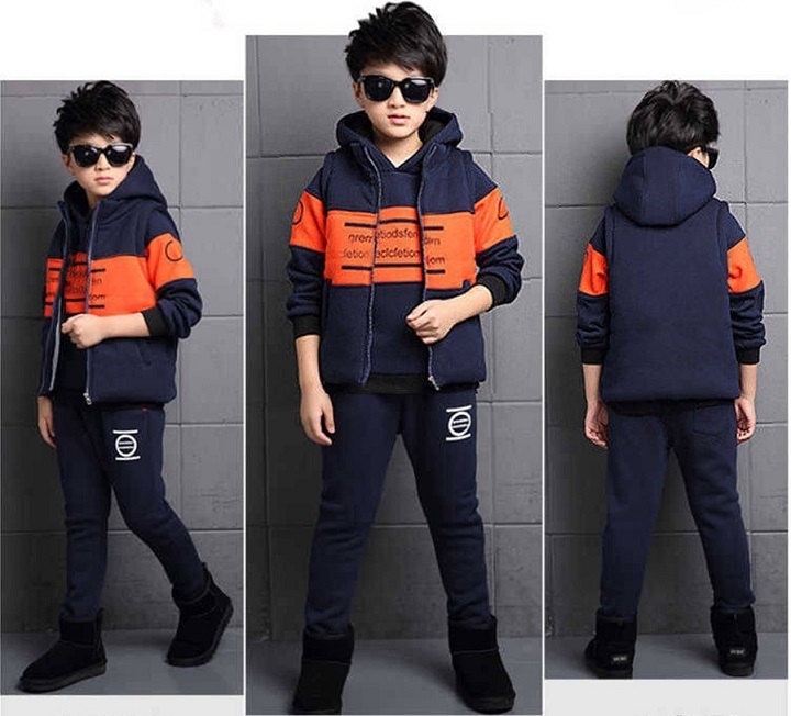 Beau gilet pour enfants chaleureux