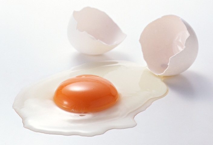 How do the Chinese make artificial chicken eggs? How to distinguish a dangerous Chinese fake from a real egg?