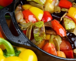 Συνταγές διαιτητικών δεύτερων πιάτων για απώλεια βάρους στο σπίτι. Χαμηλά πιάτα κρέατος, ψαριών, λαχανικών, μανιταριών και δημητριακών μάθησης