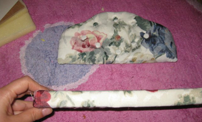 Как сшить кукольный мягкий диван своими руками из подручных материалов: шаг8