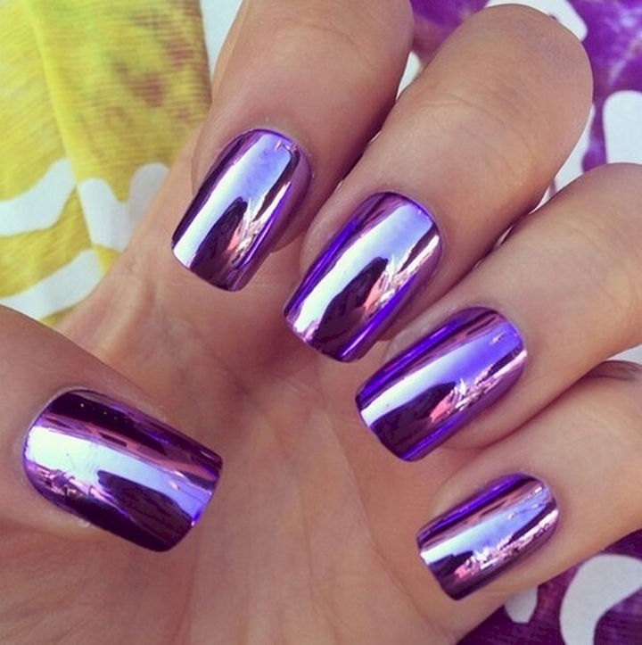 Chrome colored nails