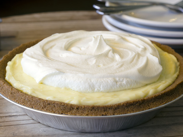 Крем для домашнего торта самый простой и быстрый: 8 лучших рецептов
