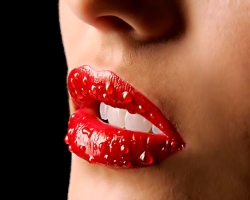 Lips care. 5 effective folk masks for the lips