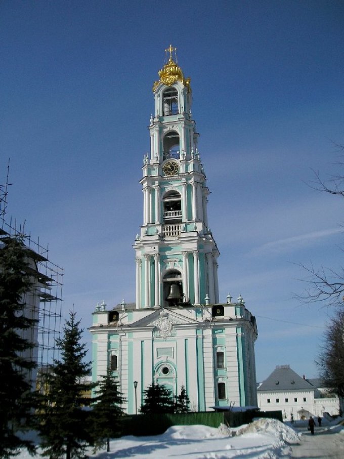 Le clocher du monastère