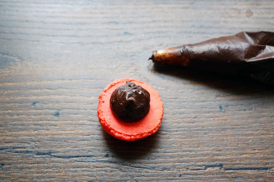 Ganash de l'emballage culinaire est pressé de la taille de la cerise