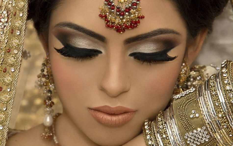 Arab makeup
