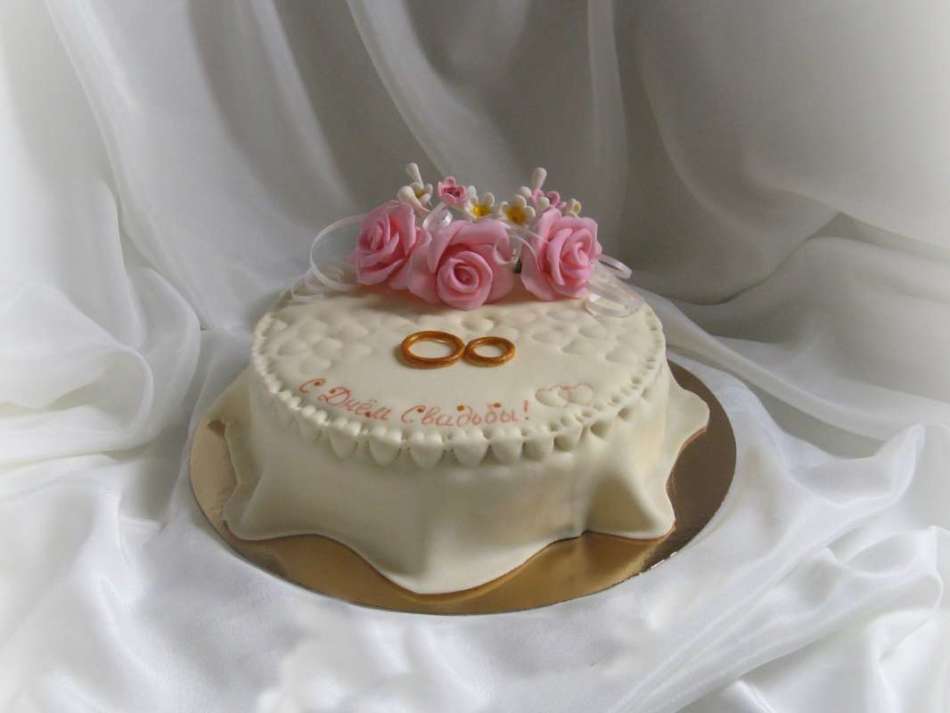 Gâteau pour l'anniversaire de mariage