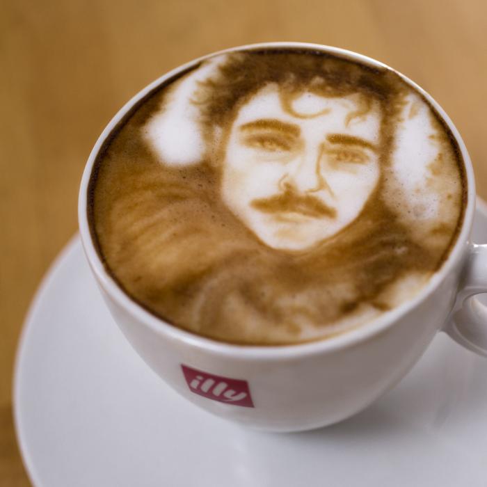 Portrait on coffee foam