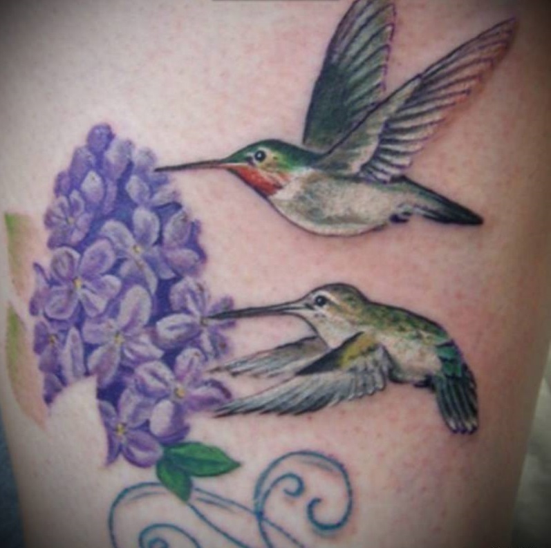 Tattoo-sirn with hummingbirds