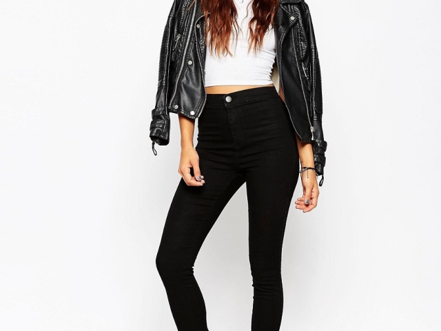 Black jeans: what to wear with, how to paint, how to return the color? How to order black jeans in the Lamoda online store with home delivery?