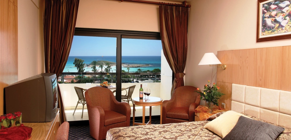 Hotel Adams Beach 5*, Aya-Napa, Siprus