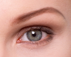 ดวงตาสีแดงในผู้ใหญ่และเด็ก: สาเหตุการรักษา ดวงตาสีแดงเจ็บและคัน: จะทำอย่างไรทำอย่างไรจึงจะกำจัดเรือสีแดงในดวงตาได้อย่างไร?