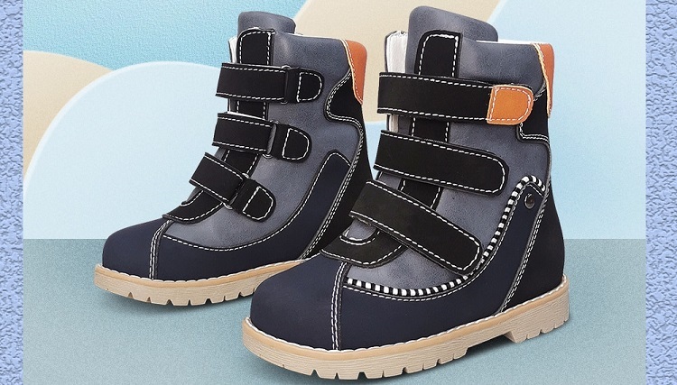 Orthopedic leather boots for children