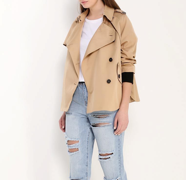 Women's jackets demi -season sale in Lamoda