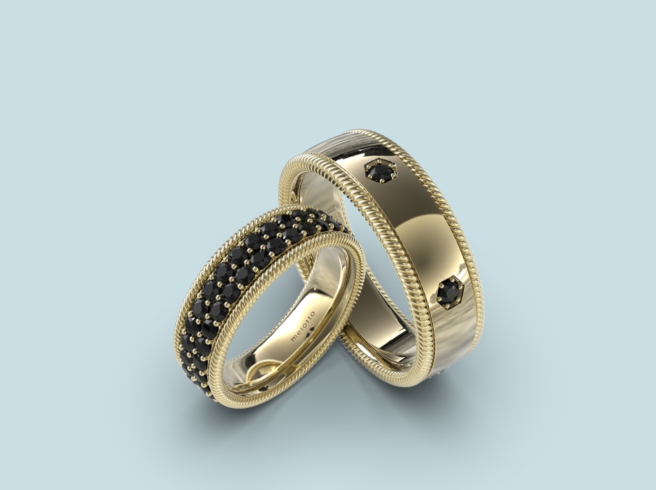 Original unpaired rings with adjacent design