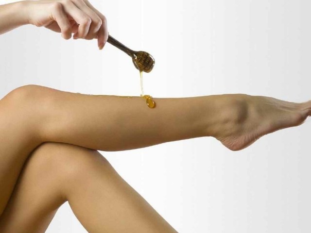How and what can be removed, wash wax from the skin of the body and stickiness after depilation: methods, recipes, tips, recommendations