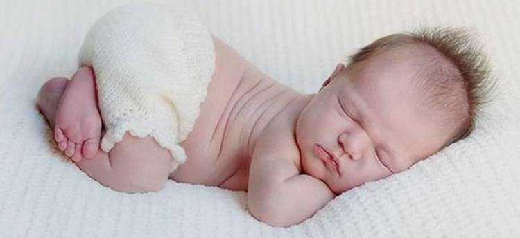 Младенец голый: толкование сна