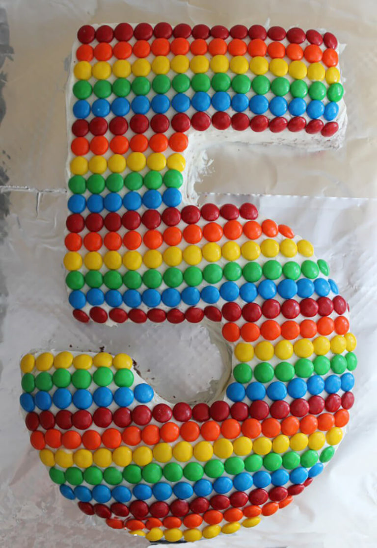 Cake decoration for 5 years