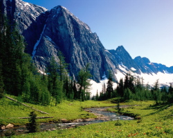 Cómo las montañas difieren de las llanuras, elevaciones, llanuras de tierras bajas: comparación, similitudes y diferencias. El origen de las llanuras y montañas, división en grupos: descripción. Grandes montañas y llanuras del mundo, continentes: nombres, ubicación en un mapa geográfico, el color de la designación