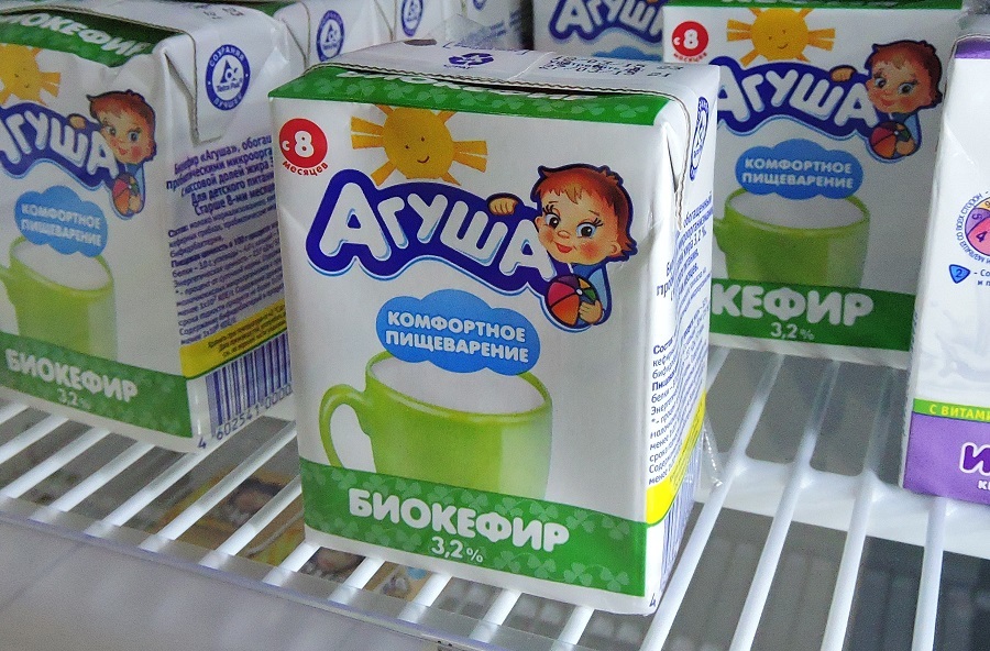 Children's kefir (18 photos): From what age you can give a child, feeding a baby from 6 months to a year, how best to do home