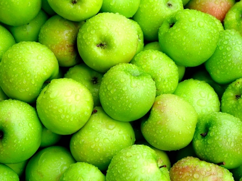 Von grünen Äpfeln können Sie auch Marmelade kochen - verwenden Sie einfach mehr Zucker