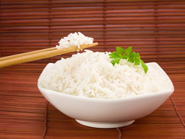 Как правильно приготовить рис для суши и роллов по классическому рецепту, с сушеными водорослями нори, виноградным укусом, со столовым уксусом, из шлифованного риса с добавлением саке, в мультиварке: рецепты и секреты приготовления