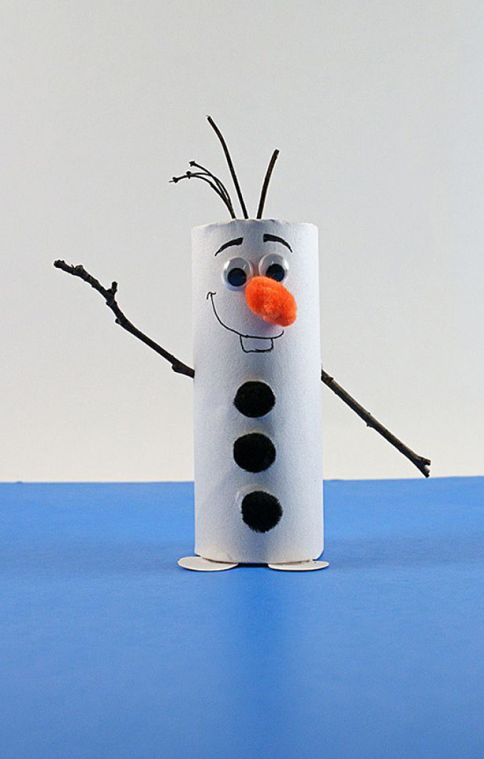 Снеговик из бумаги: простая поделка