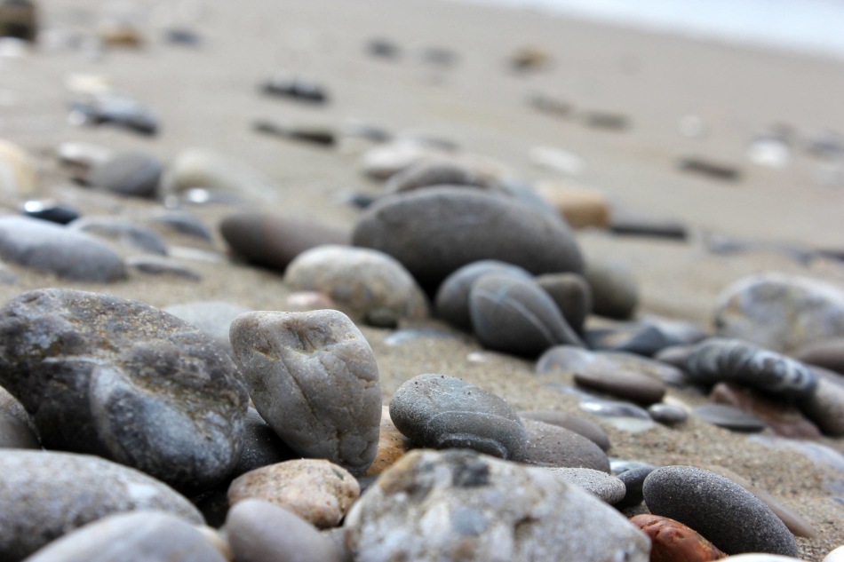 Pebbles de mar en un sueño - un presagio de pequeños problemas