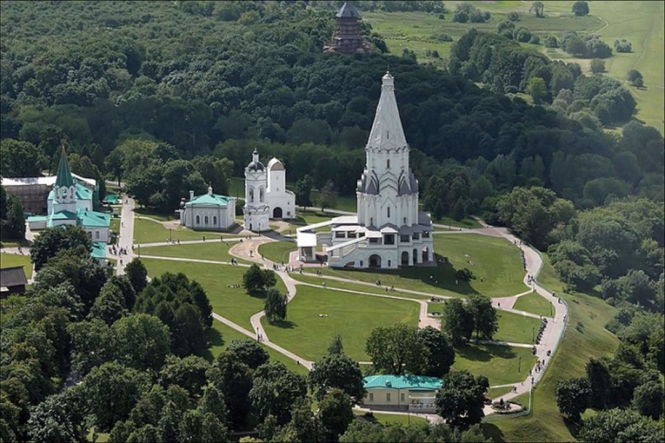 Коломенский парк - достопримечательность москвы