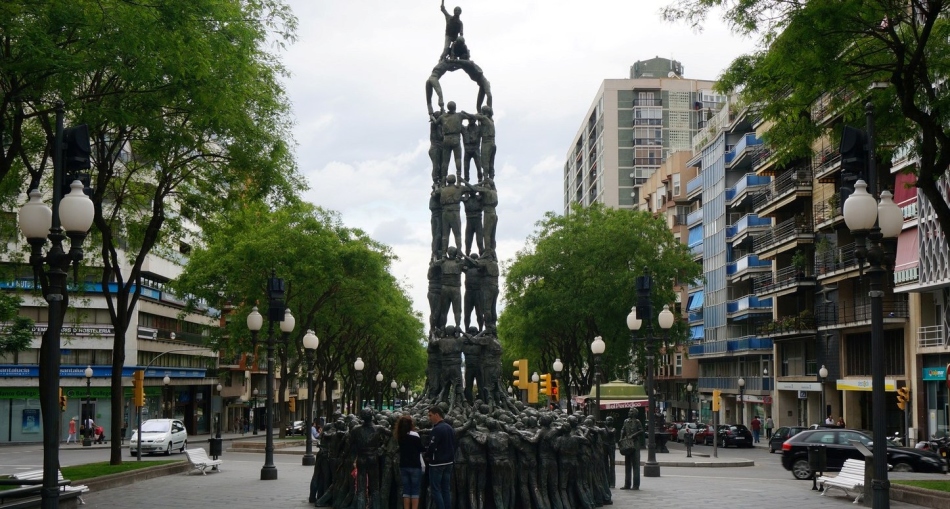 Monument de Castels, Scragon, Costa-Dorada, Espagne