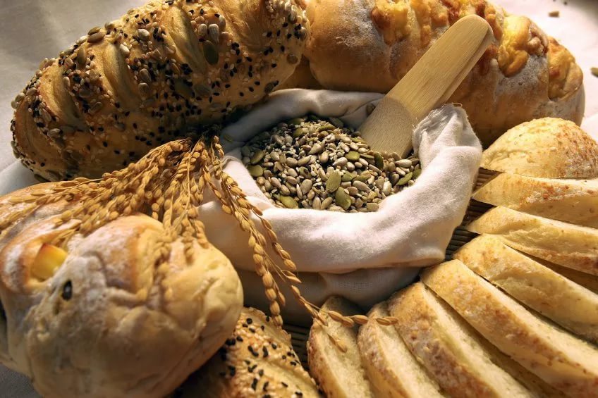 Kruh iz zdrave amarantove moke brez glutena