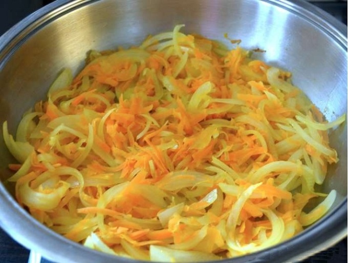 Тефтели с капустой: как должны выглядеть готовые овощи для соуса