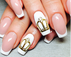 Crown on the nails: drawing, from rhinestones, stones, stickers, casting. Beautiful red, black, yellow, gold and white design of a manicure with a crown on the nails: photo