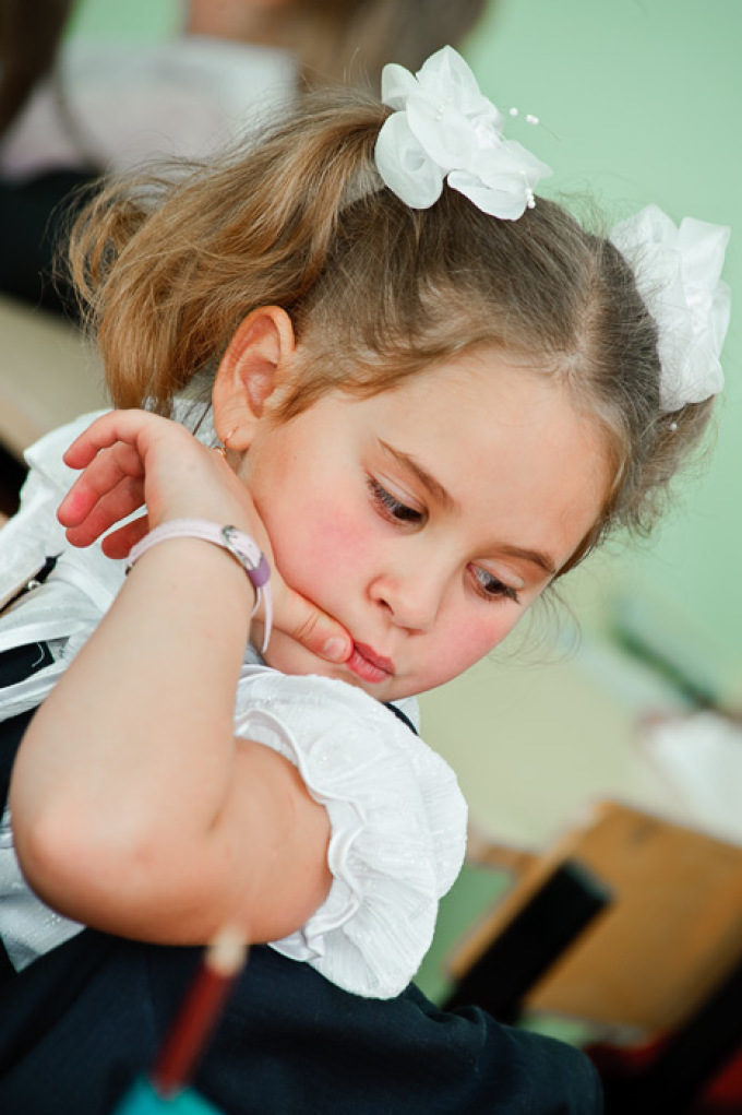 Simple hairstyle for first grader