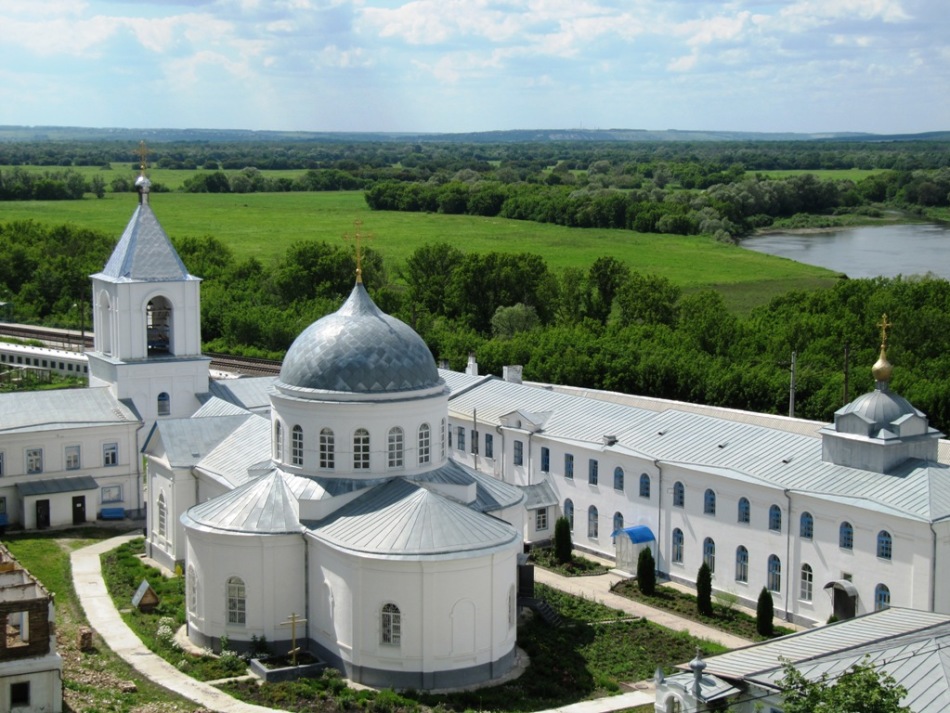 Monasterio de la asunción de divnogorsky