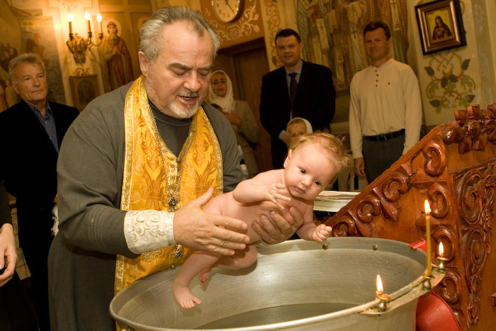 Правила крестин мальчика в православной церкви