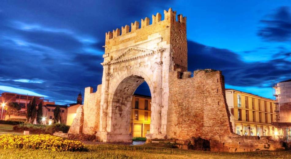 Triumphal Arch Augustus, Rimini, Olaszország