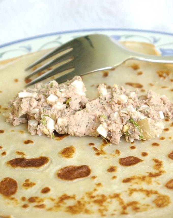 Use Liver sausage and eggs as a filling for pancakes.