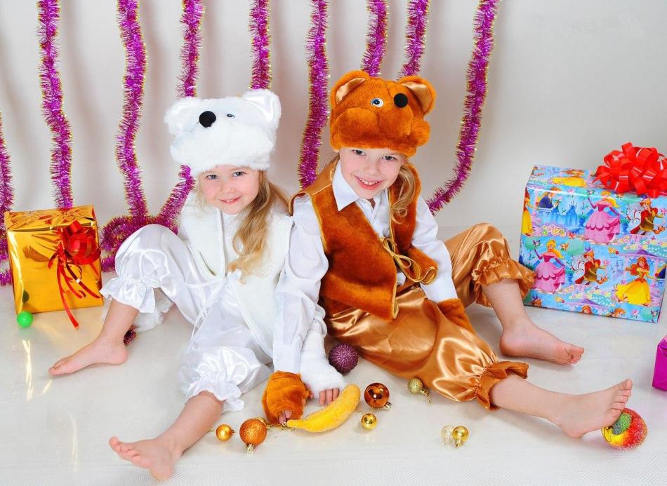 Novoletni otroški kostumi živali na Aliexpressu - lisice, volk, medvedi, beljakovine, zajce, mačka v čevljih: kako naročiti in kupiti?