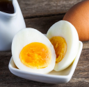 Apakah saya perlu menambahkan telur ke adonan dadih: dalam kasus apa, resep