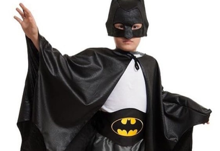 Карнавальный костюм Бэтмена детский своими руками: 4 лучших способа создания в домашних условиях