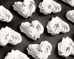 Kako narediti meringue doma: 5 najbolj okusnih receptov