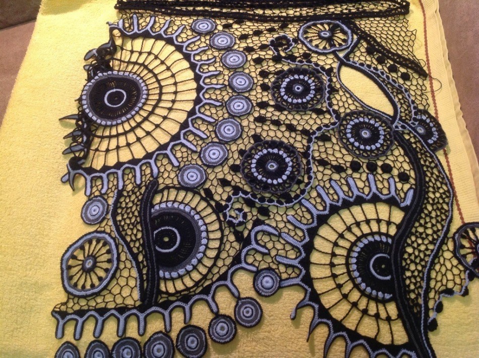 Irish Crocheted Lace, Motif 13